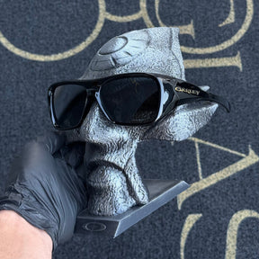 Chaminade Carbon Black