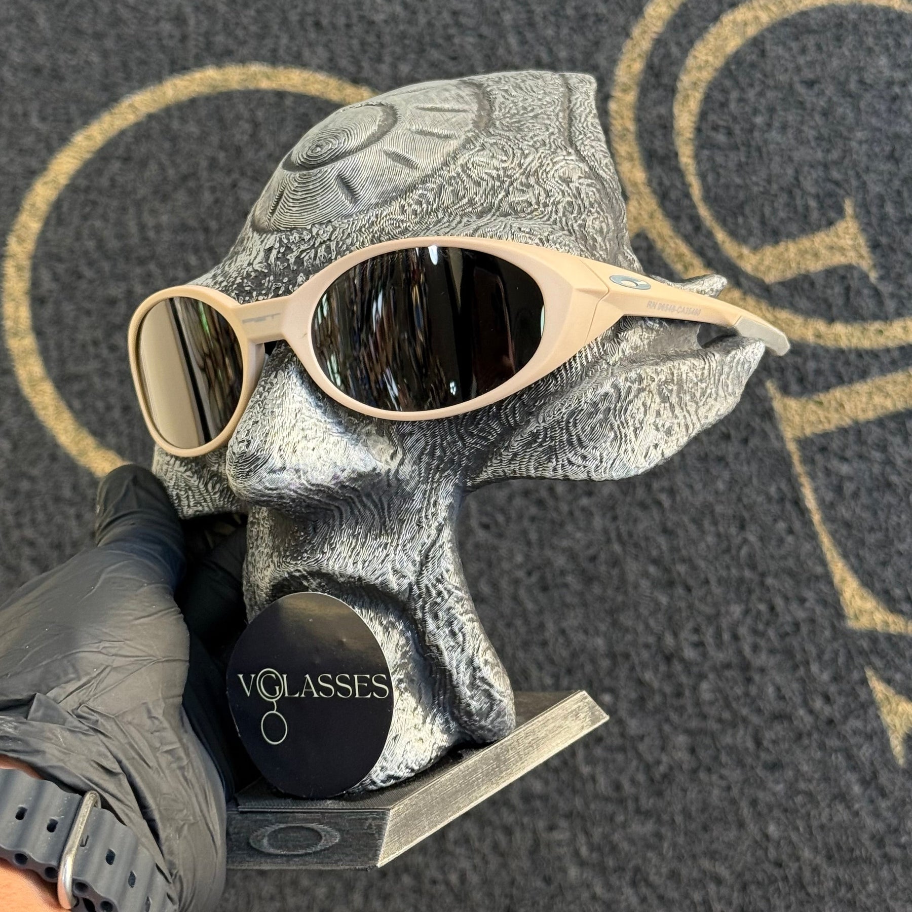 Eye Jacket Matte - Black