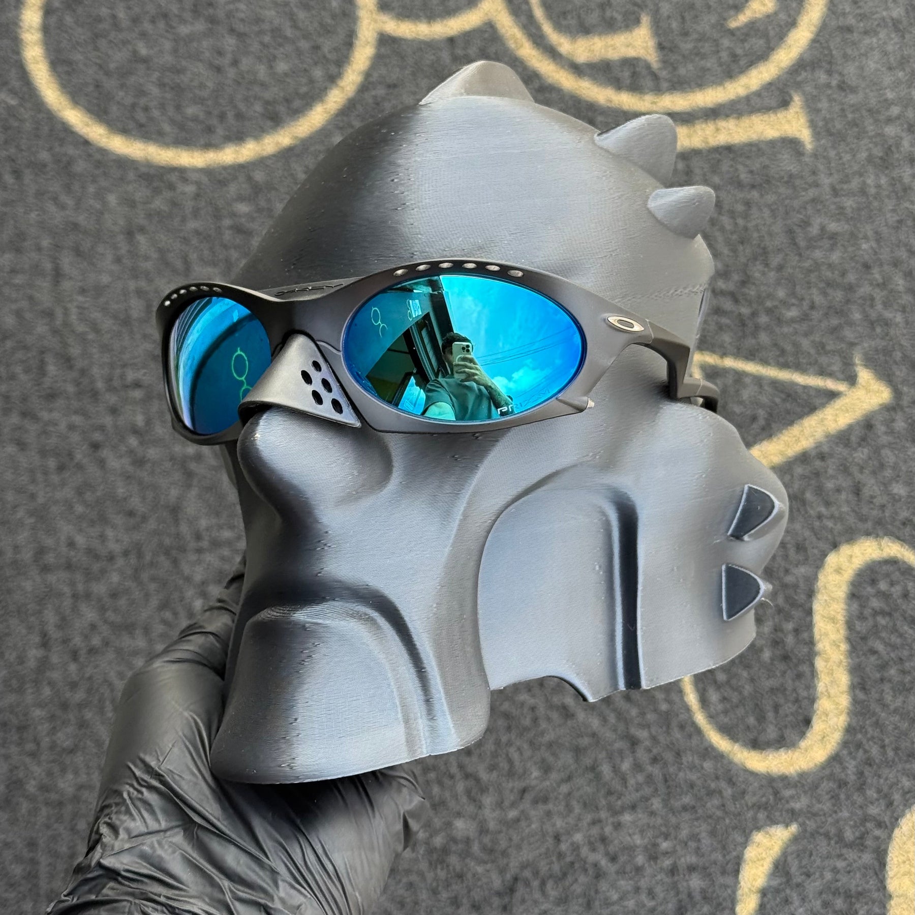 Plantaris Carbon Ice Thug
