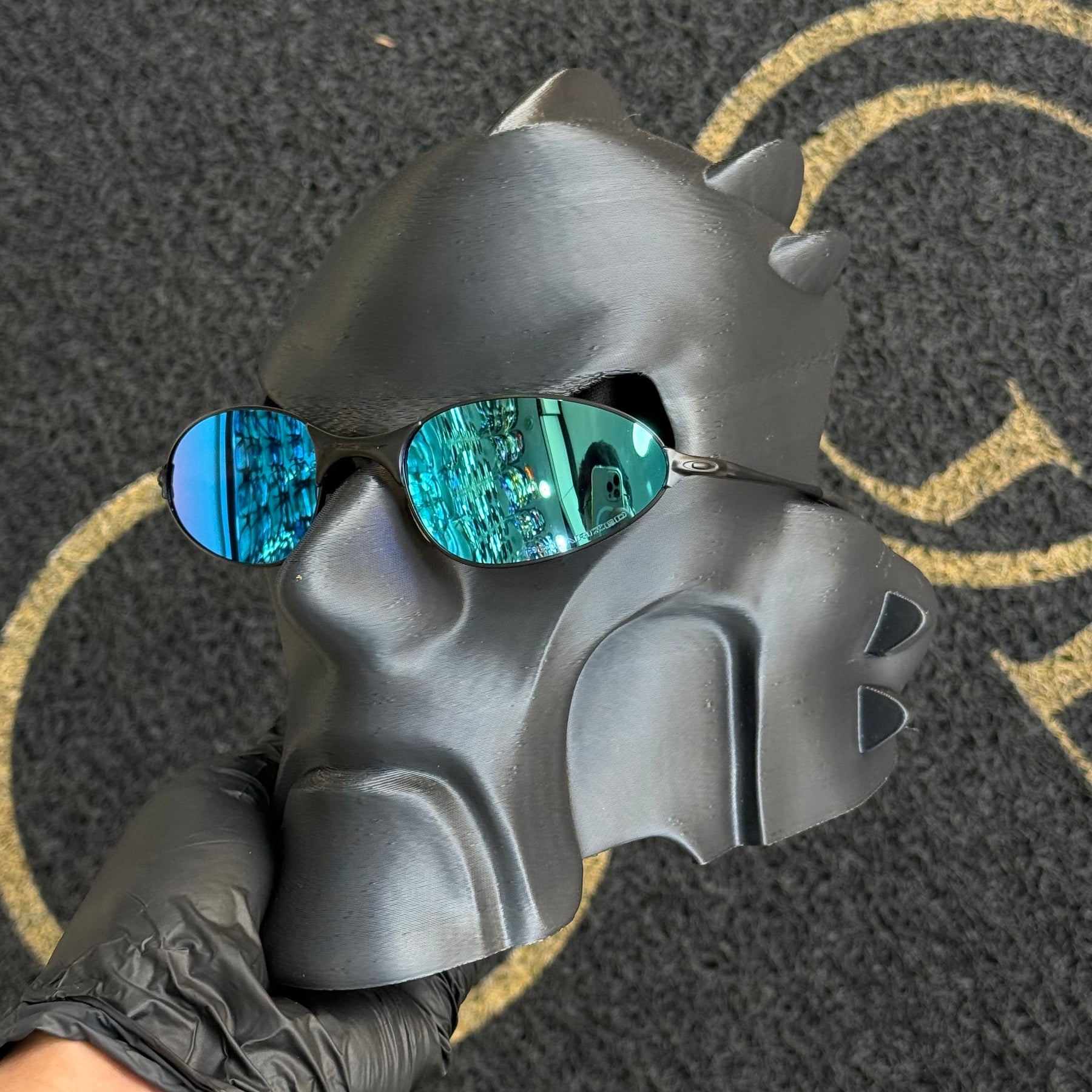 Wire Carbon Ice Thug