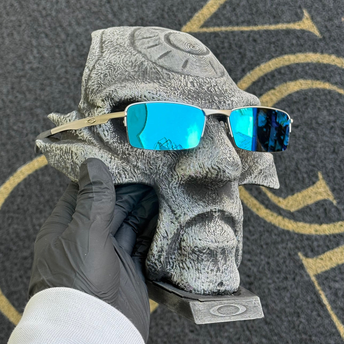 Vilão Prata Ice Thug