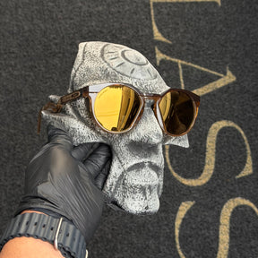 Hstn Marrom Gold Café