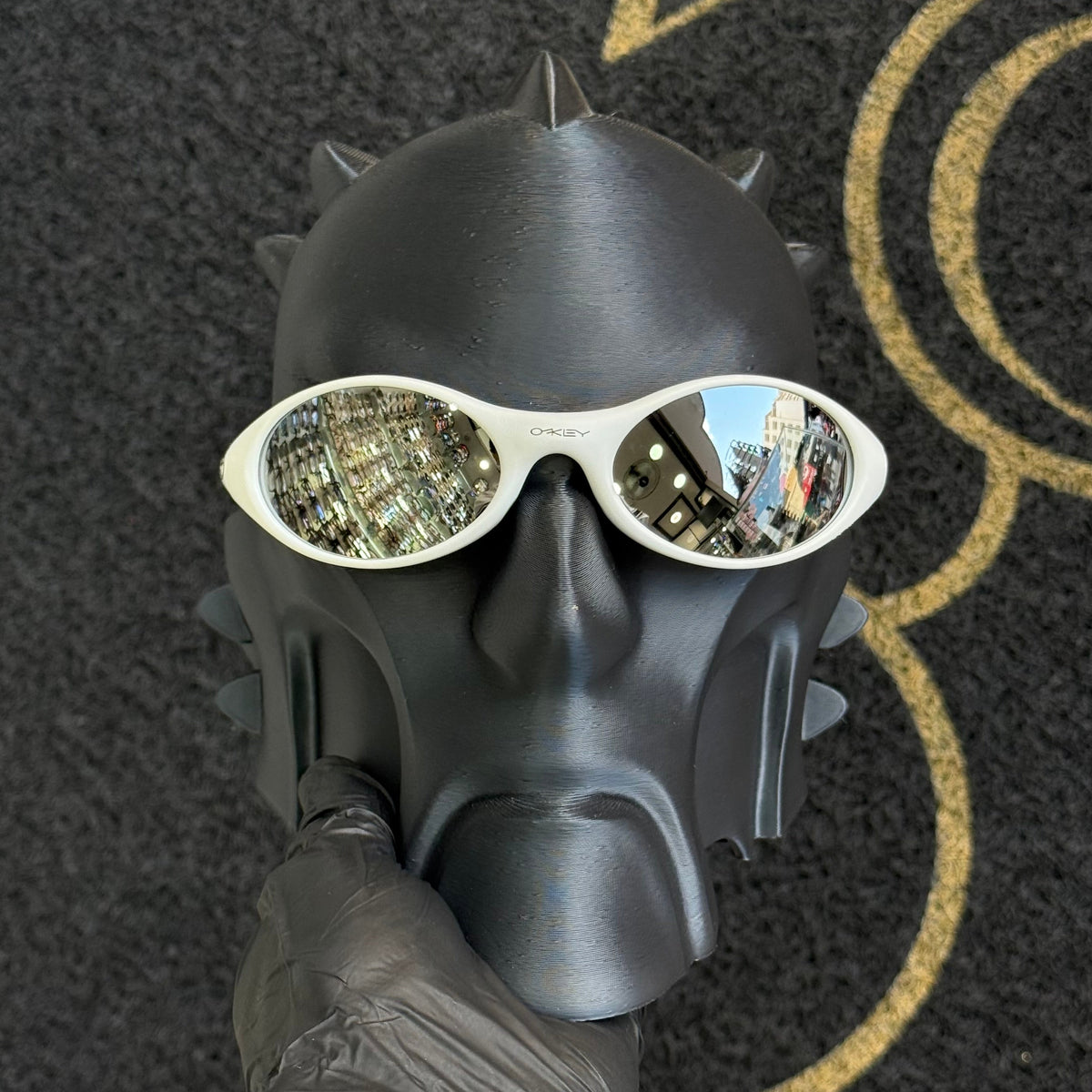 Eye Jacket 2.0 - Branca Espelhada