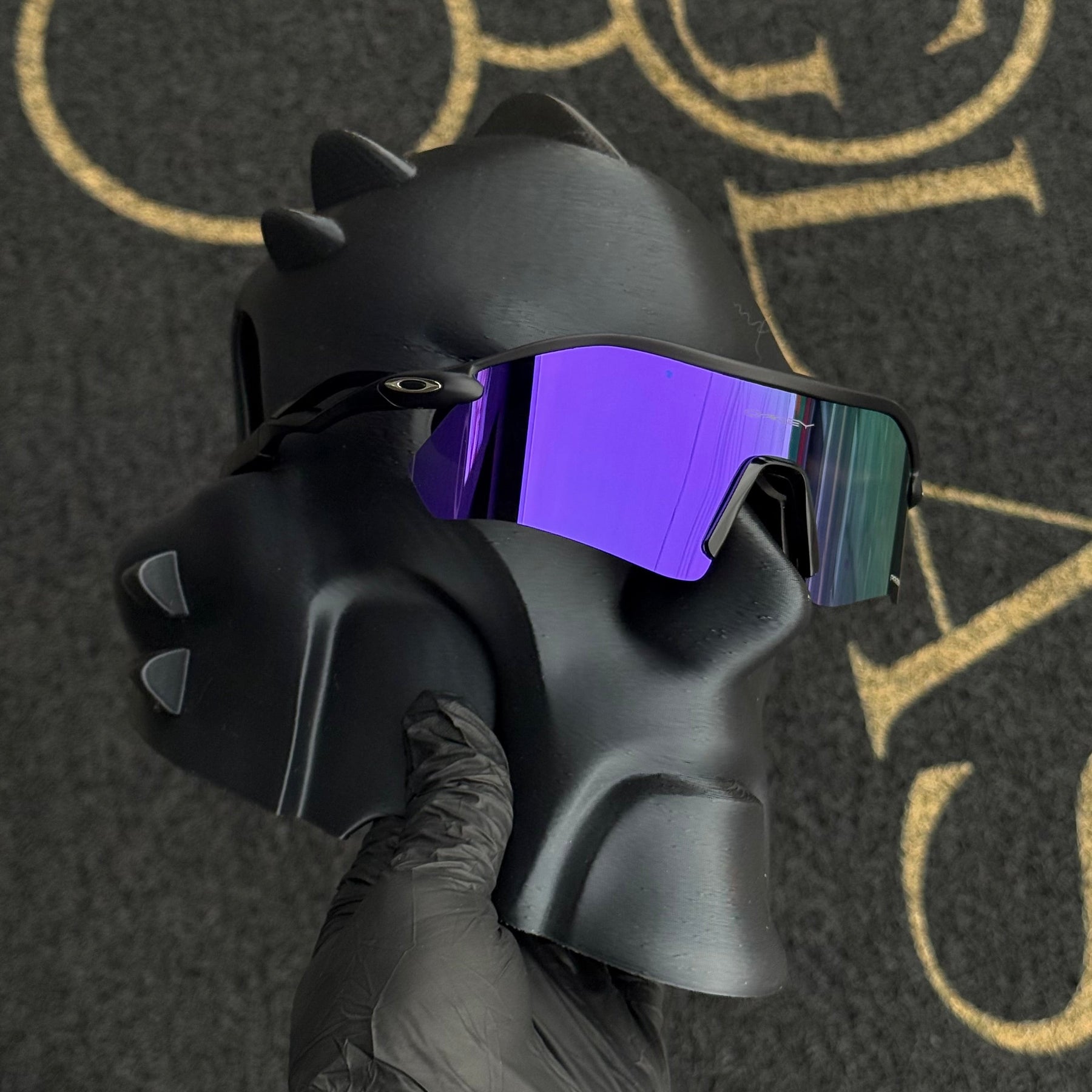 Radar Plate Carbon Roxa