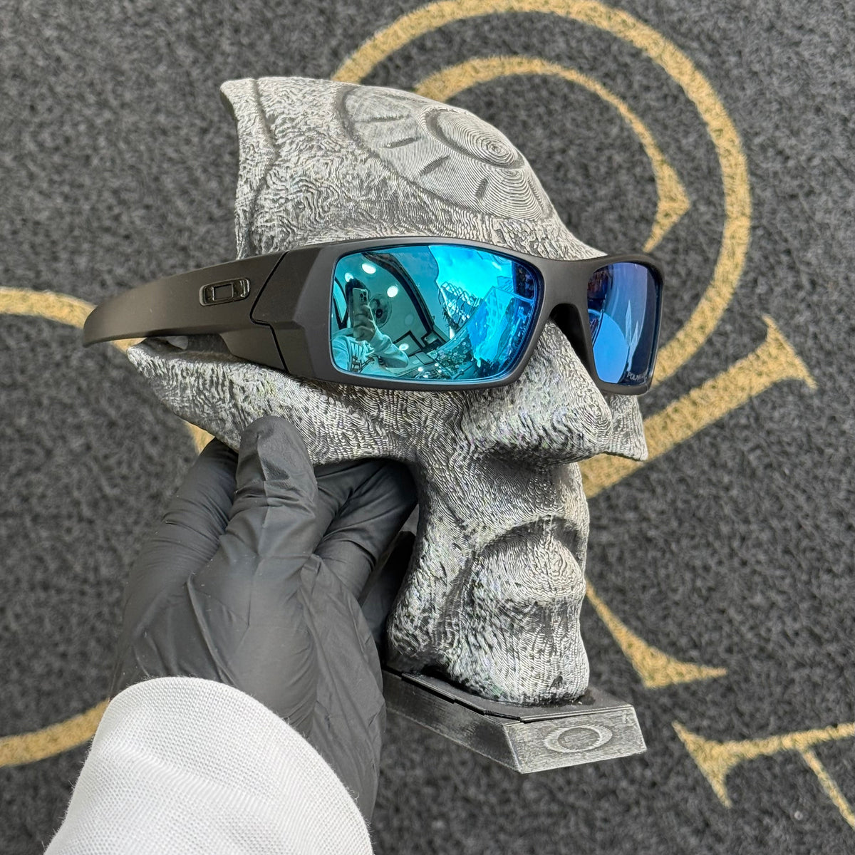 Gascan Carbon Ice Thug